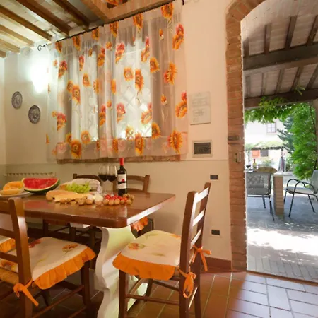 Girasole By Interhome Daire Peccioli
